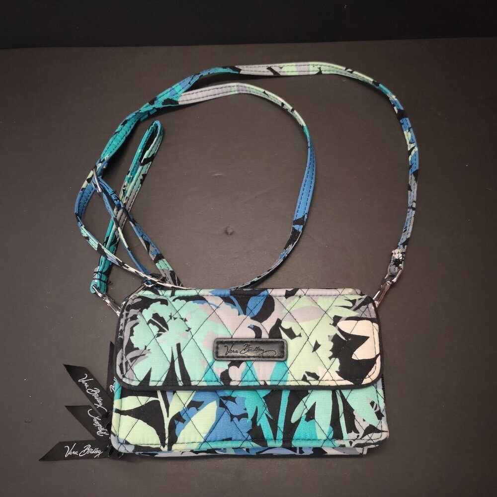 Vera Bradley Double Zip Retired Camofloral Pattern Wristlet Crossbody or Wallet